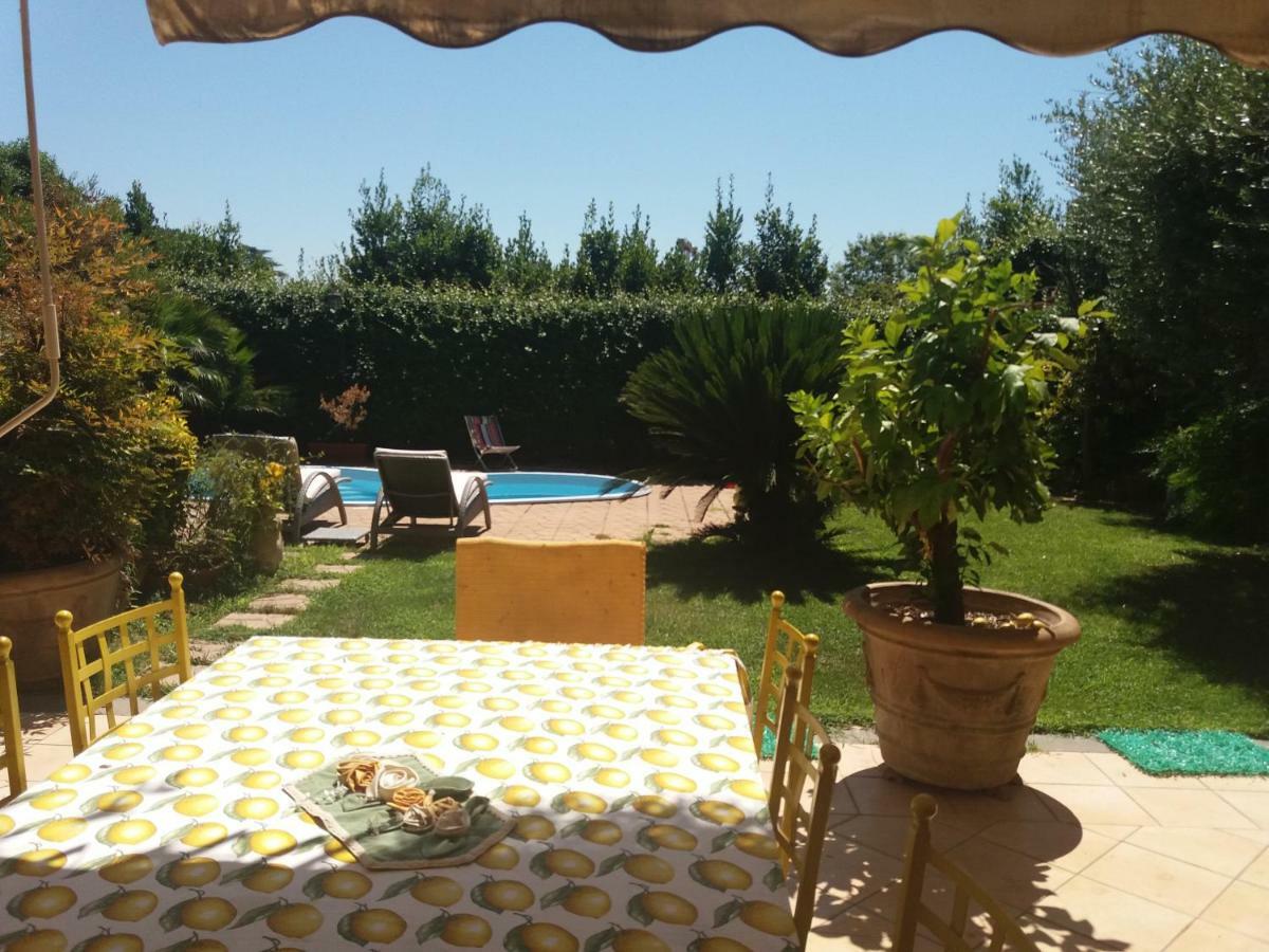 L'Affittacamere Nel Parco "Appia Antica" - Piscina A Uso Ospiti Rome Luaran gambar